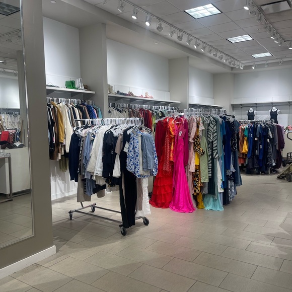 Live Show Sneak Peek Photos - Picture 3 of 11